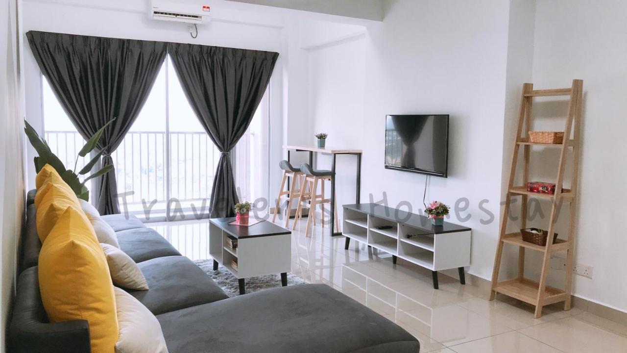 Traveler'S Homestay 旅人窝@ The Venus Sitiawan Kampong Lumut Kiri エクステリア 写真